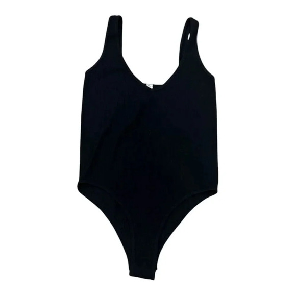 Black Ribbed Sleeveless Bodysuit M/L - Picture 1 of 3